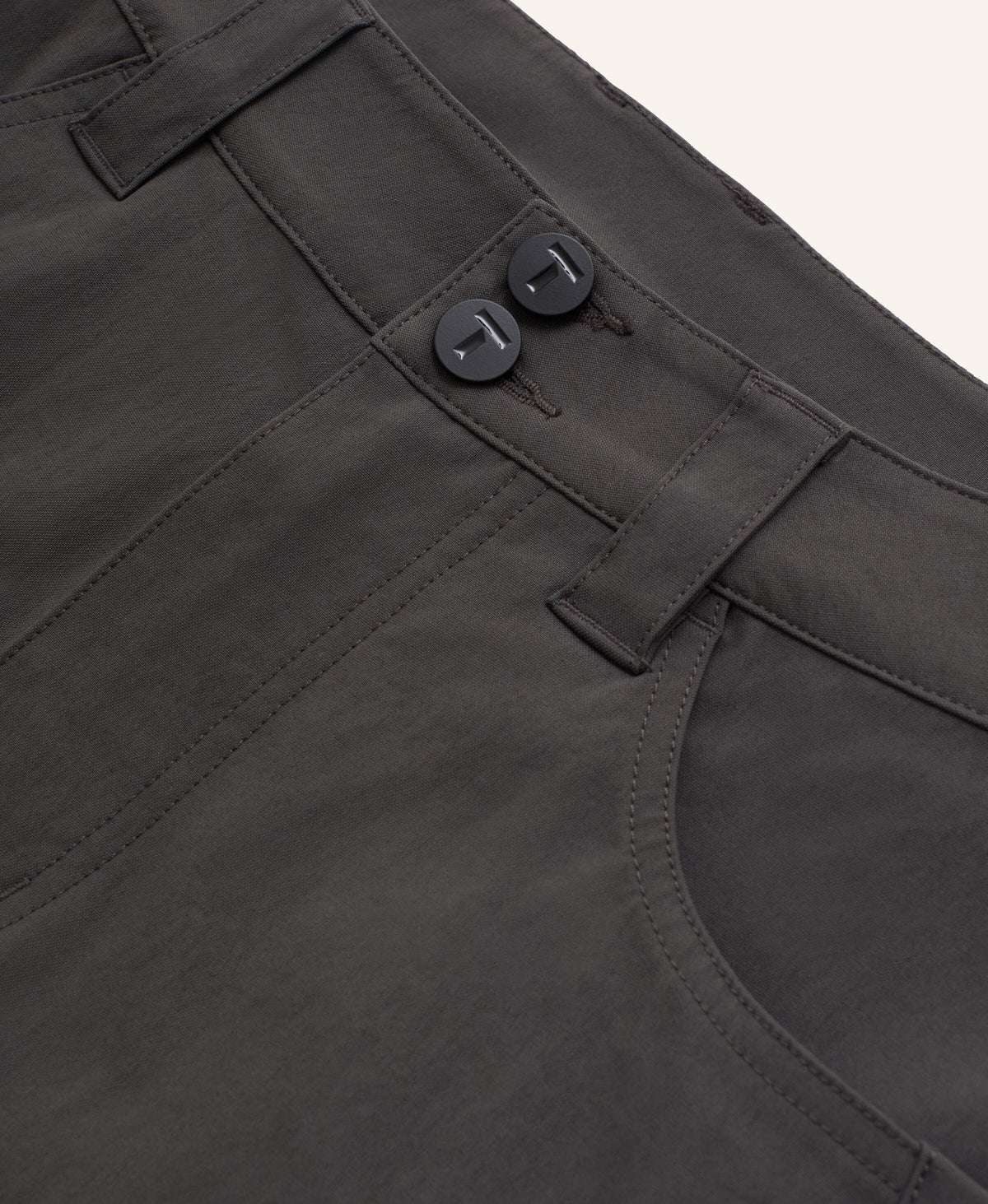#color_deep grey
