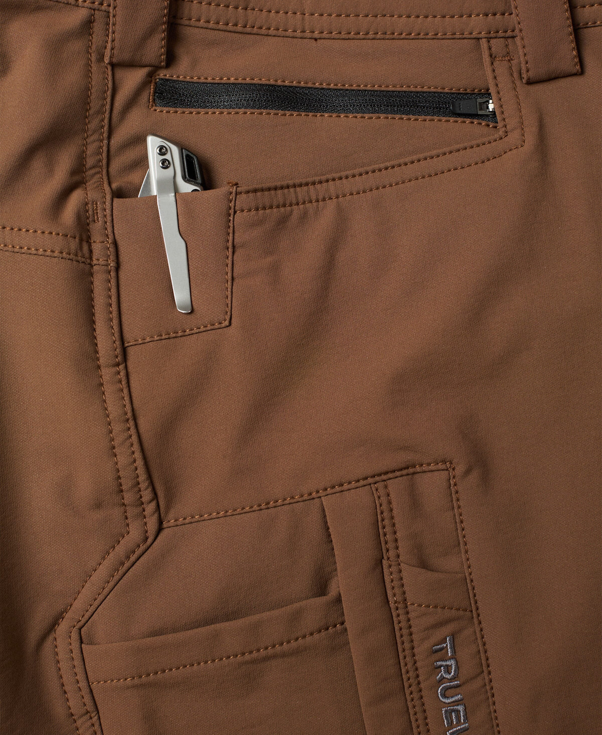 #color_brown