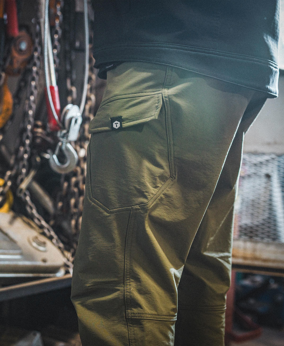 T2 - WerkPant Men's Truewerk #color_olive